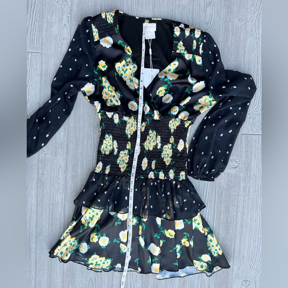 NWT Foxiedox Floral Black and Yellow Mini Dress with Ruching Size Medium - Picture 11 of 12